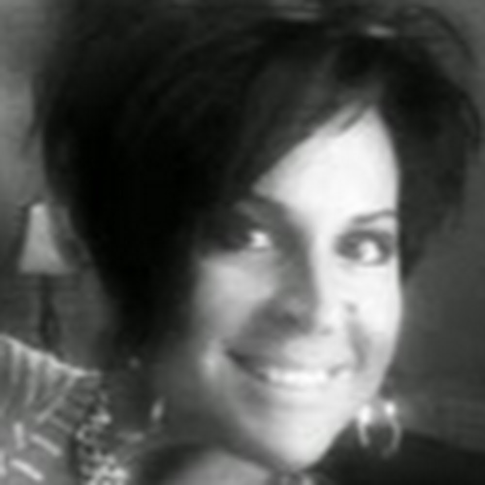 Meet your Posher, Danita